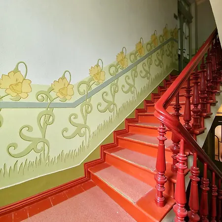 Mała Secesja - Dla Wyjątkowych Gości, Niż - 120 Lat Historii, Komfort, Prywatność * Olsztyn (Warmian-Masurian)